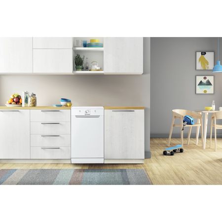 Indesit DSFE 1B10 UK N Dishwasher - White