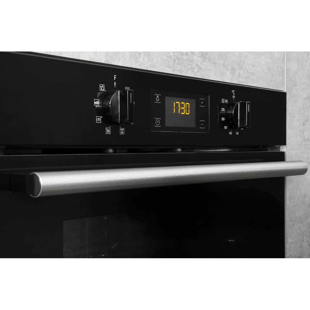 Hotpoint Class 2 MultiFlow Built-In Electric Single Oven - Black - Hydrolytic - A Rated - SA2 540 H BL