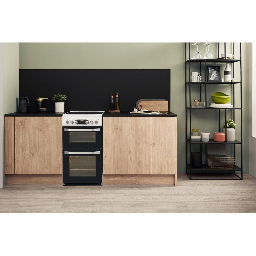 Hotpoint HD5V93CCWUK Electric Freestanding Double Cooker - White