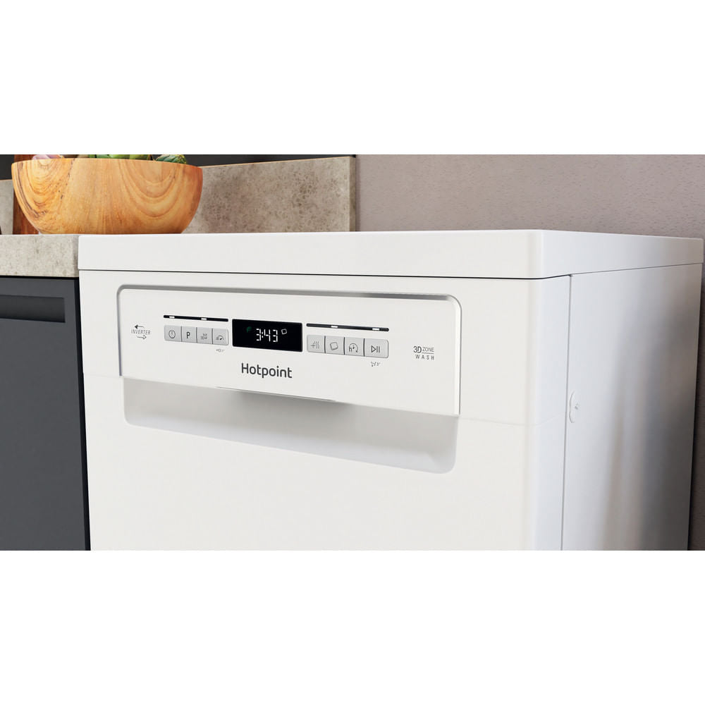 Hotpoint Slimline Free Standing Dishwasher - White - 10 Place Settings - E Rated - HSFO 3T223 W UK N