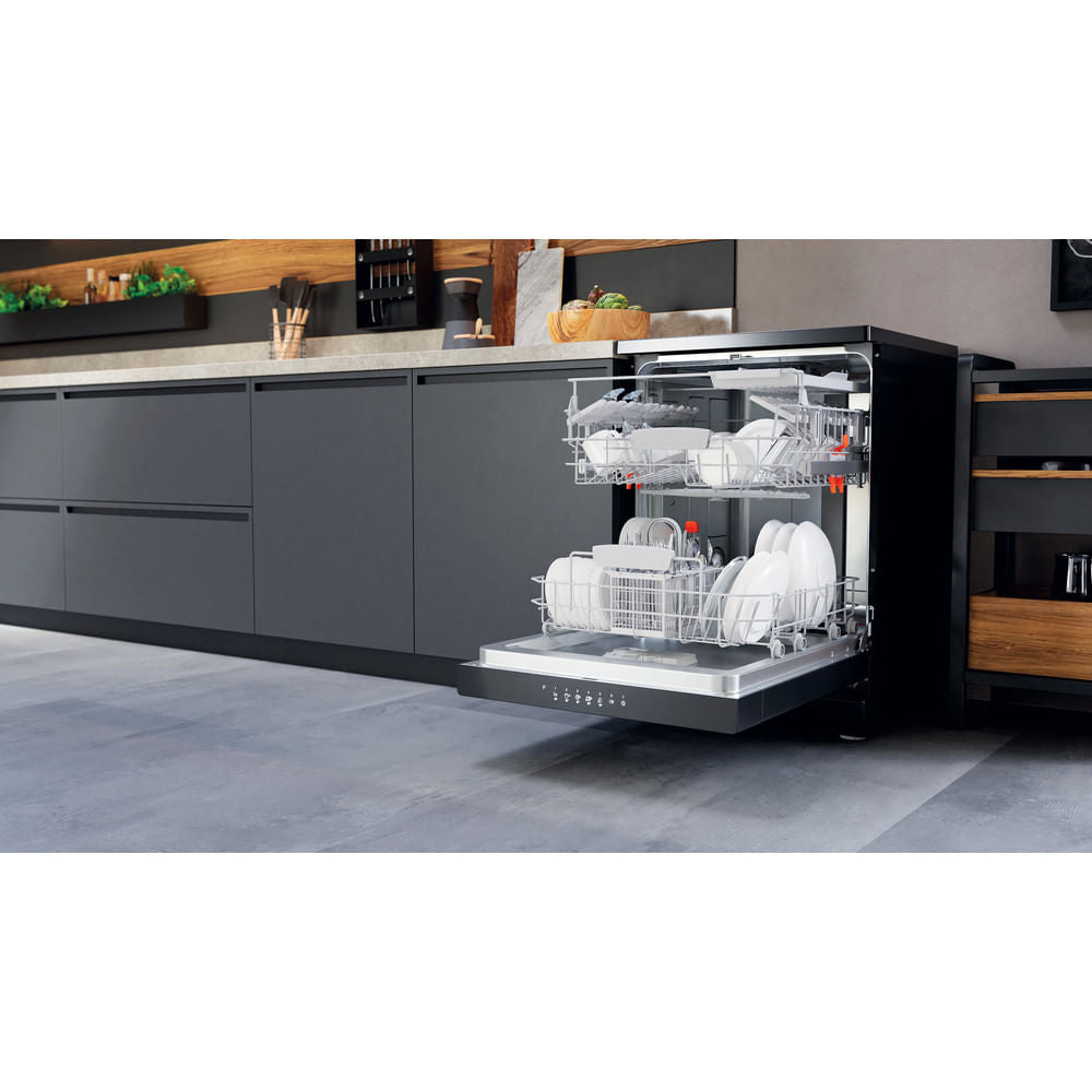 Hotpoint Full Size Freestanding Dishwasher - Black - 14 Place Settings - E Rated - HFC 3C26 WC B UK