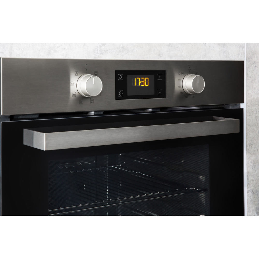 Hotpoint Class 3 SA3 544 C IX Built-In Oven - Stainless Steel