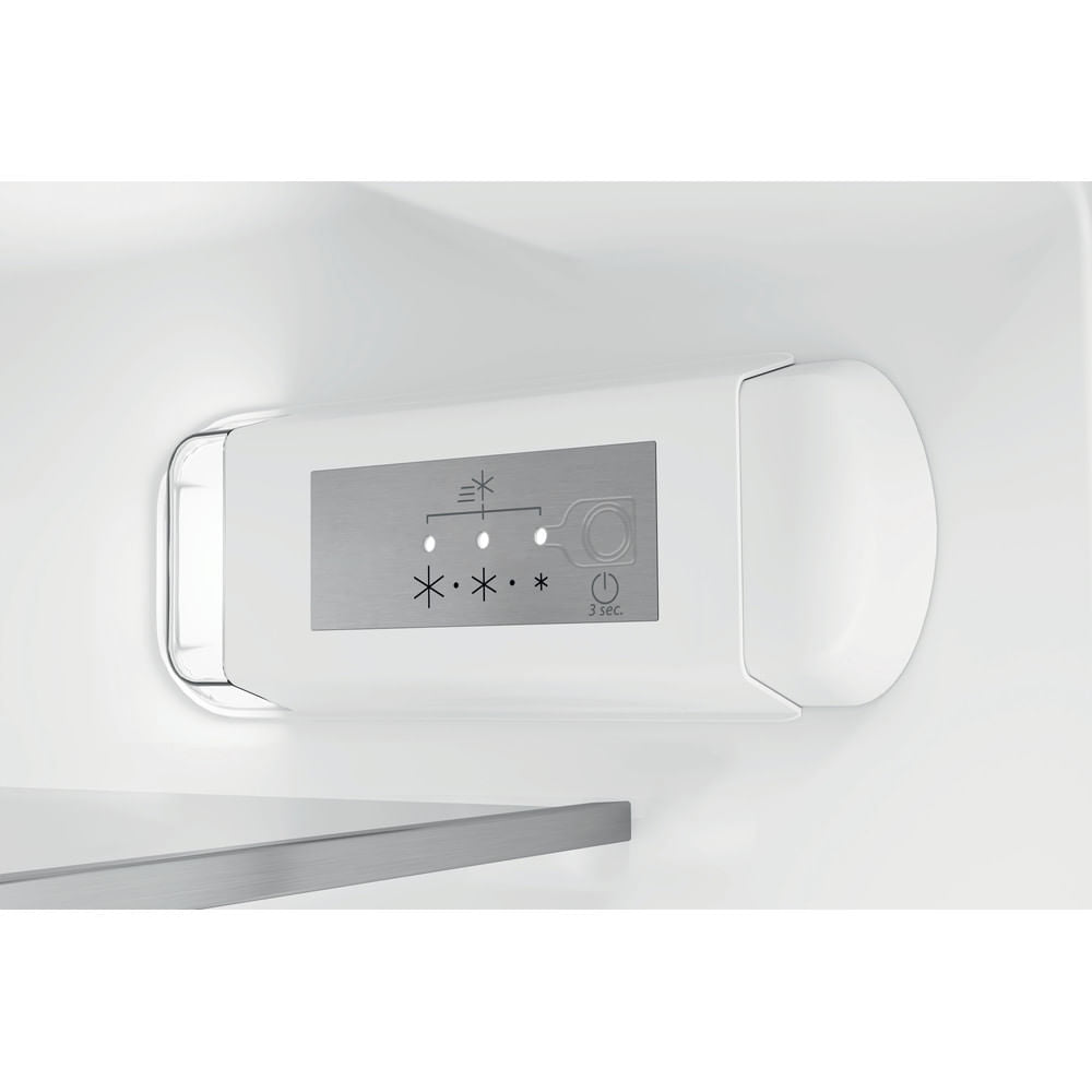 Hotpoint Low Frost HS 1801/2 UK Integrated Fridge