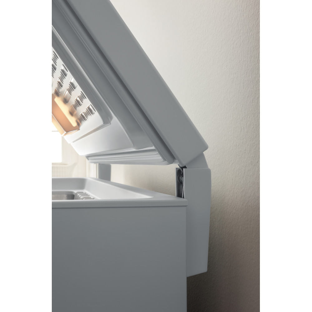 Hotpoint Low Frost Chest Freezer - White - Holds 21.5 Shopping Bags - E Rated - CS2A 400 H FM FA UK 1