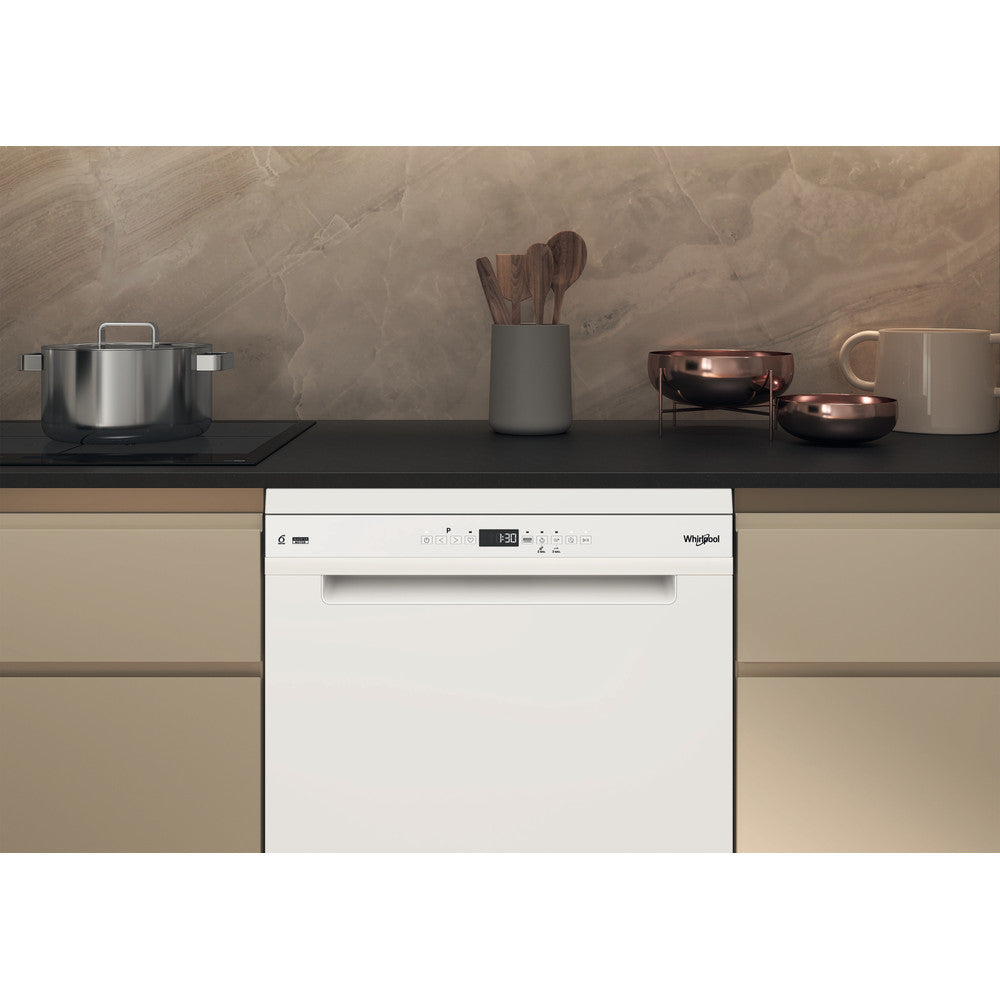 Whirlpool Dishwasher White Color Full Size W7F HP33 UK