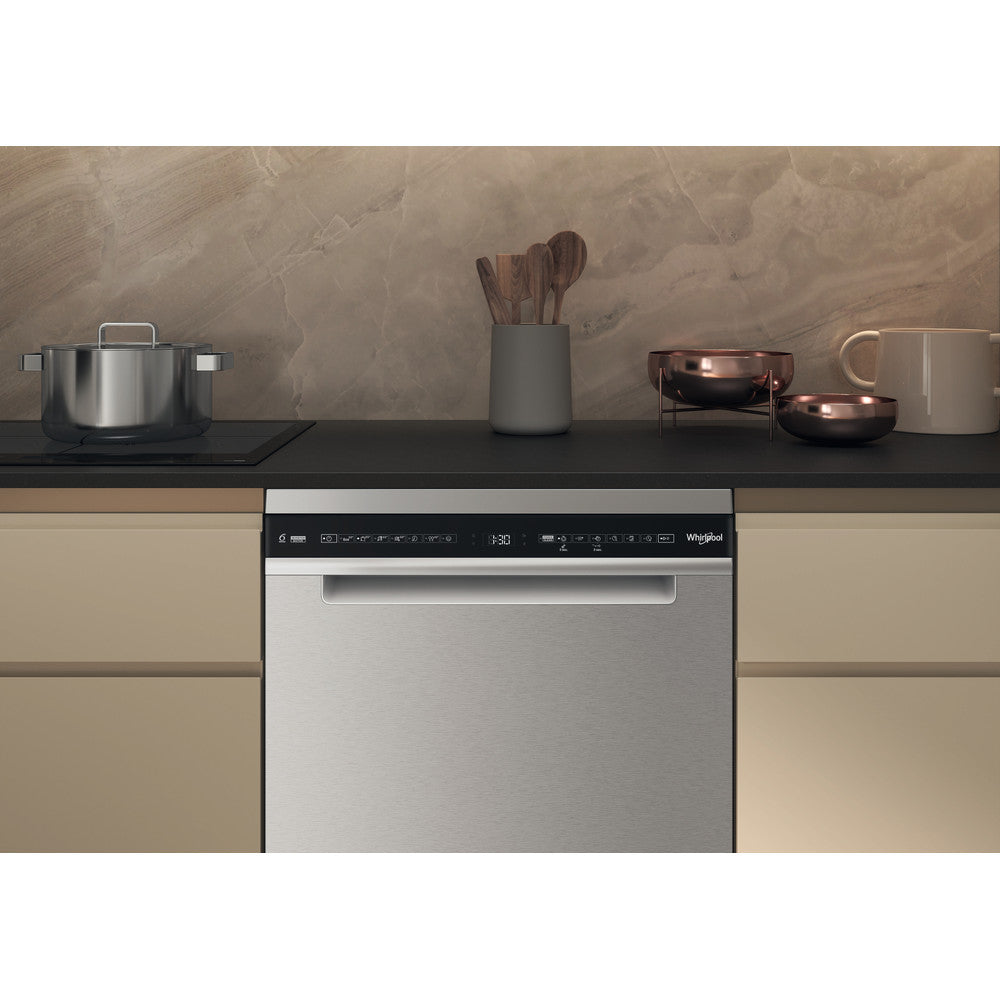 Whirlpool W7F HS51 X UK Freestanding 15 Place Setting Capacity Dishwasher
