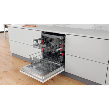 Whirlpool Integrated Dishwasher in Silver WIC 3C33 PFE UK
