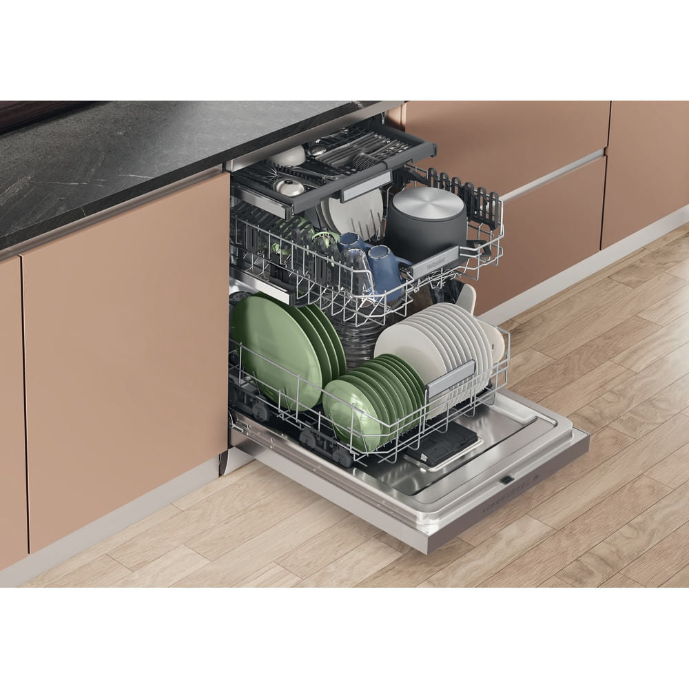 Hotpoint Full Size Freestanding Dishwasher - Stainless Steel - 15 Place Settings - C Rated - H7F HP43 X UK