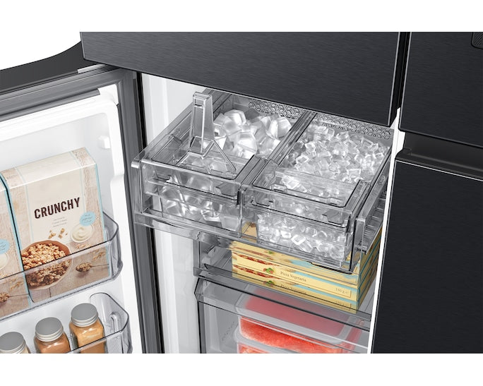 Samsung RF65DG9H0EB1EU Bespoke AI 4 Door French Door Refrigerator Family Hub 636L