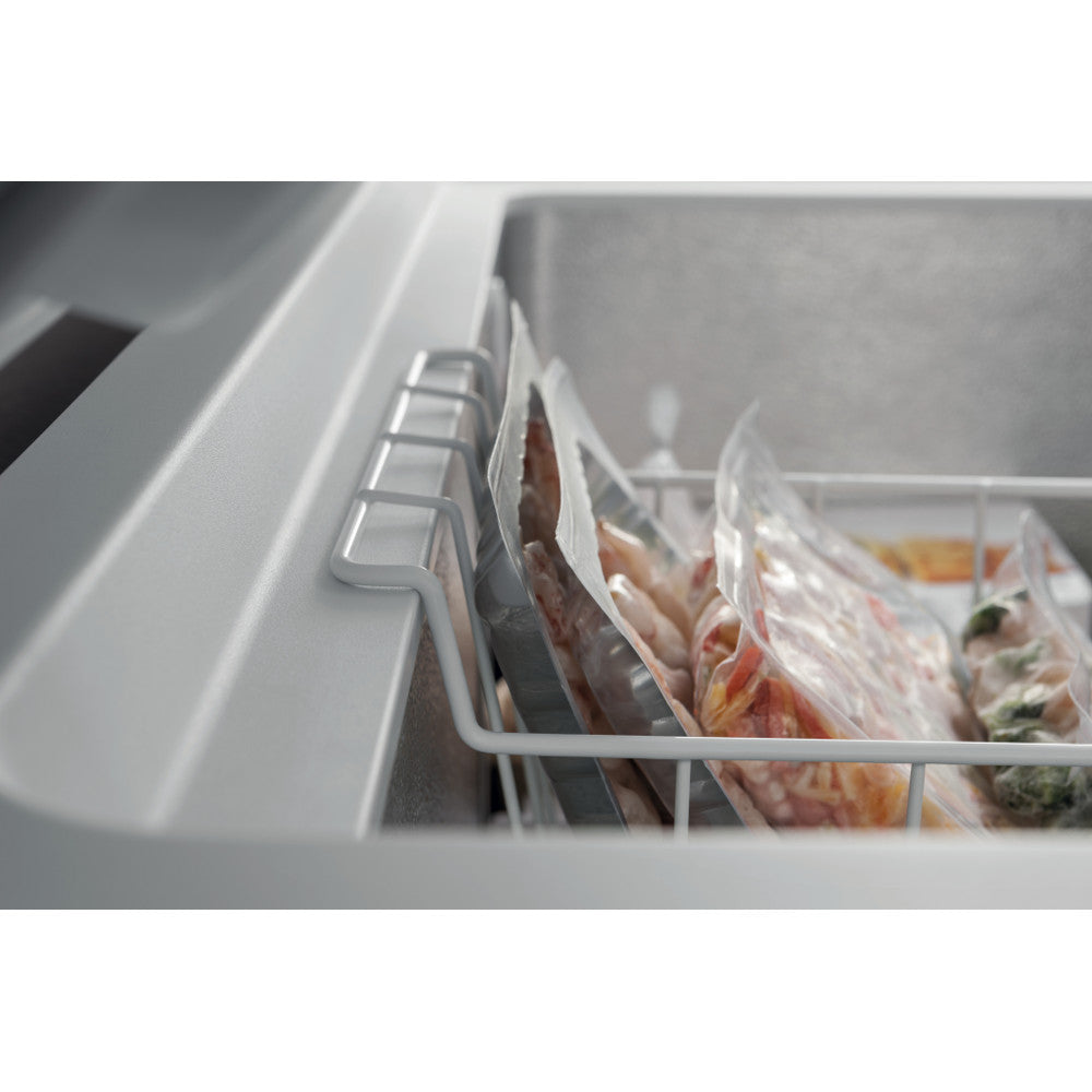 Whirlpool freestanding chest freezer: white color - WHM4612 2